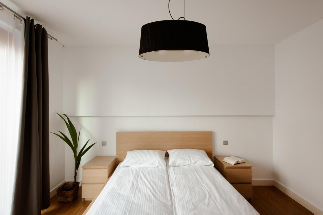 Spacious Apartment Close To Main Station / Galeria Krakowska Kültér fotó