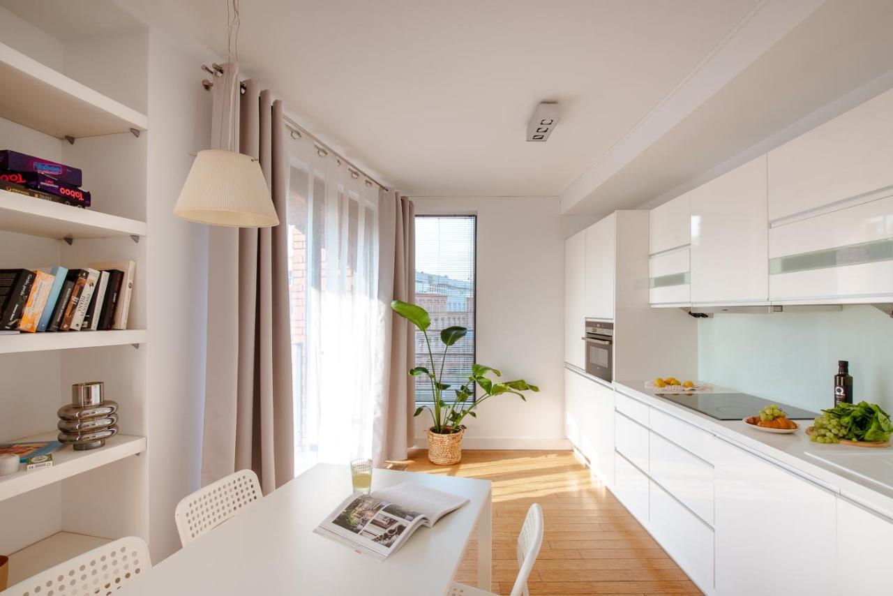 Spacious Apartment Close To Main Station / Galeria Krakowska Kültér fotó