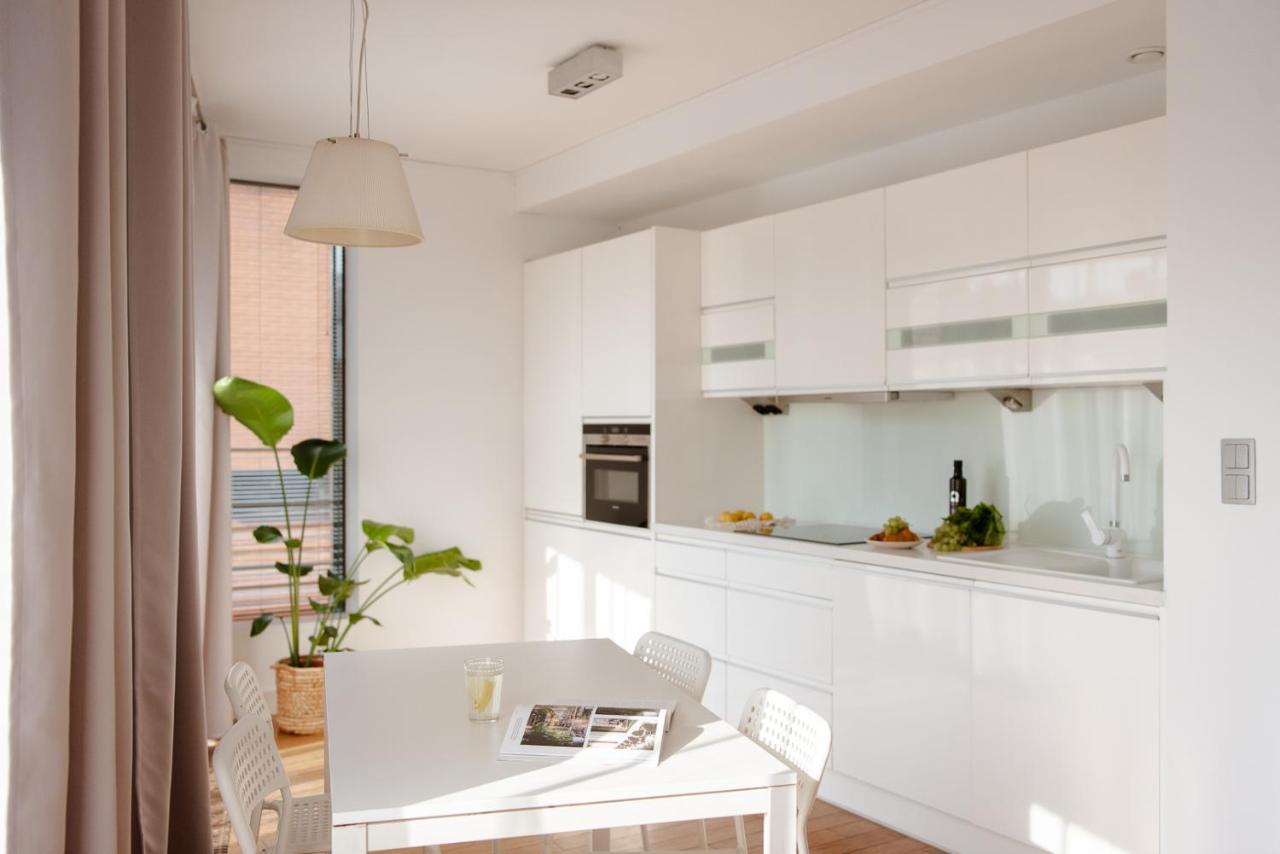 Spacious Apartment Close To Main Station / Galeria Krakowska Kültér fotó
