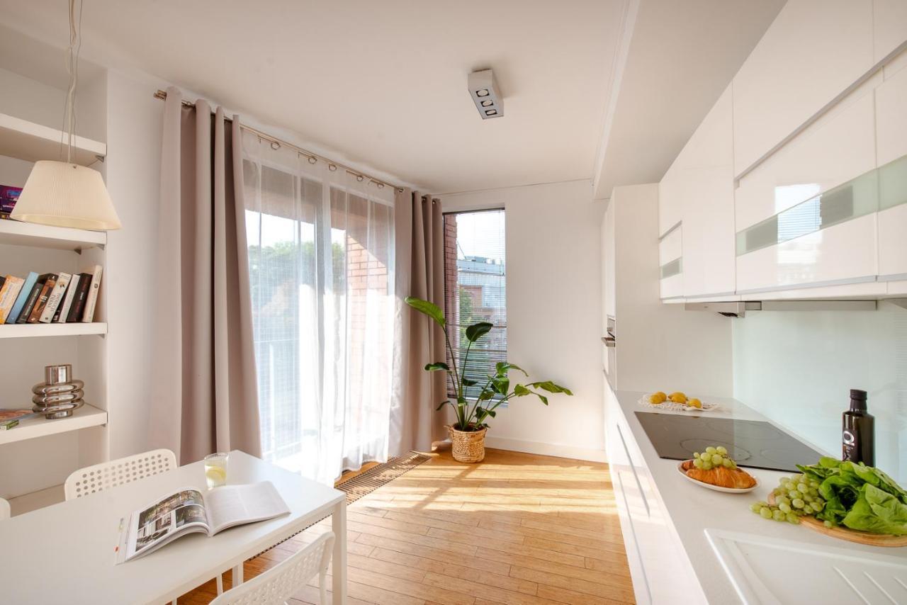 Spacious Apartment Close To Main Station / Galeria Krakowska Kültér fotó
